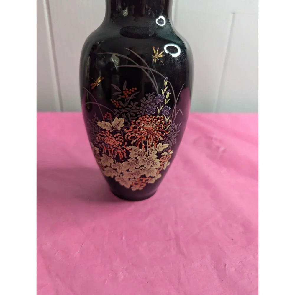 Imperial Dynasty MANN Asian style marked black 7.25